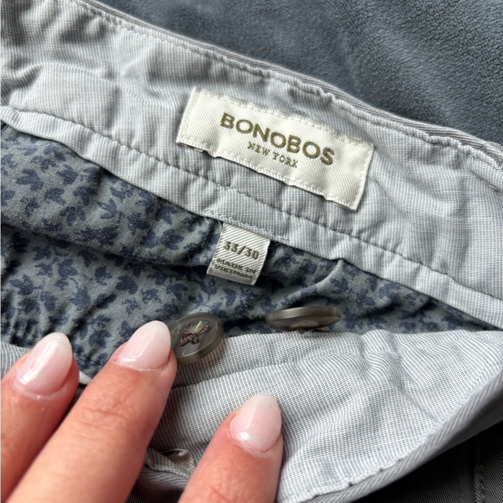 Bonobos Men's Light Gray Pants with Subtle Inner Detail